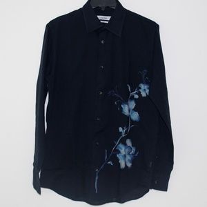 Calvin Klein Men's Navy Shirt - Size Medium